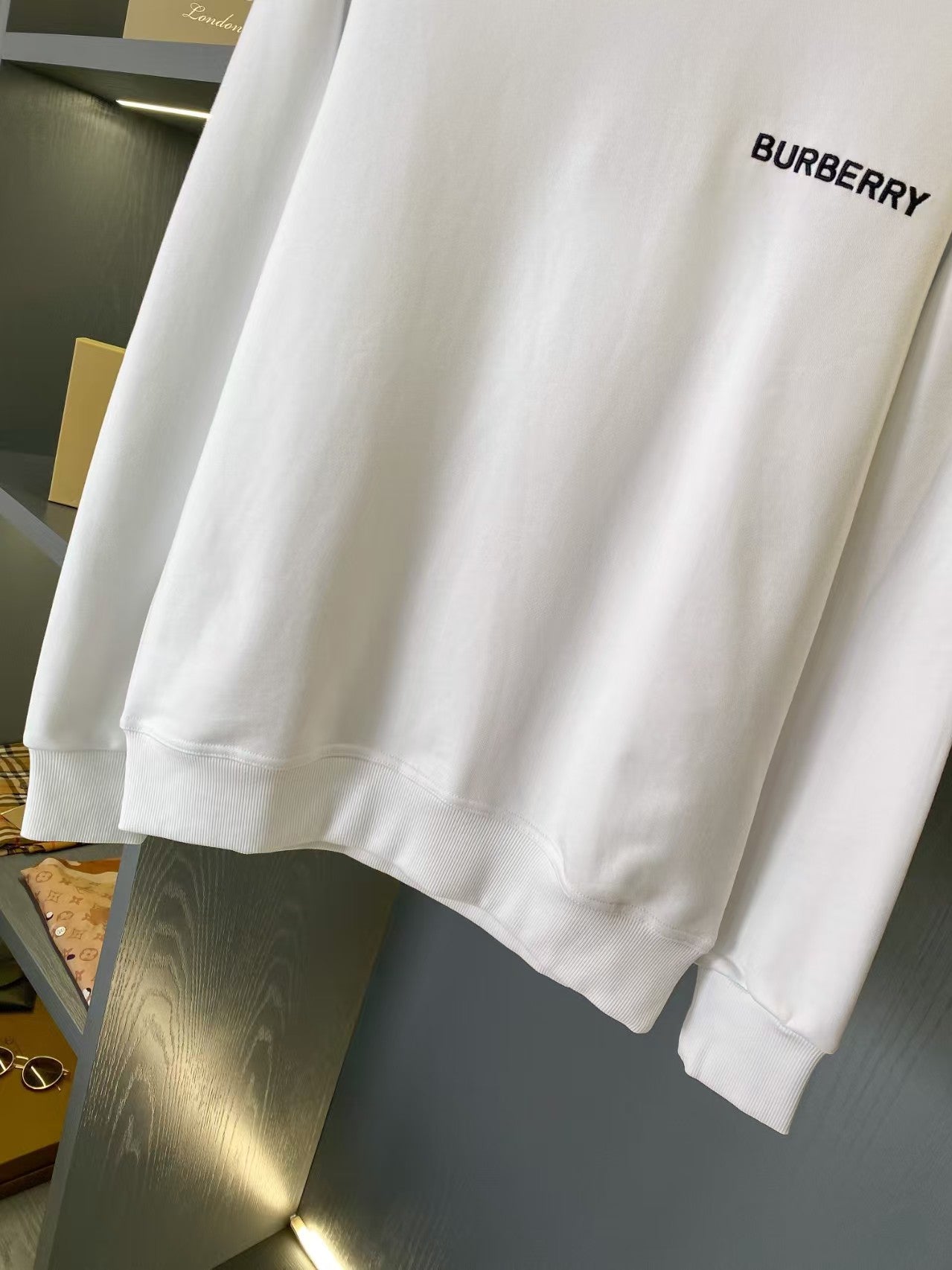 Classic fashion sweatshirt-1
