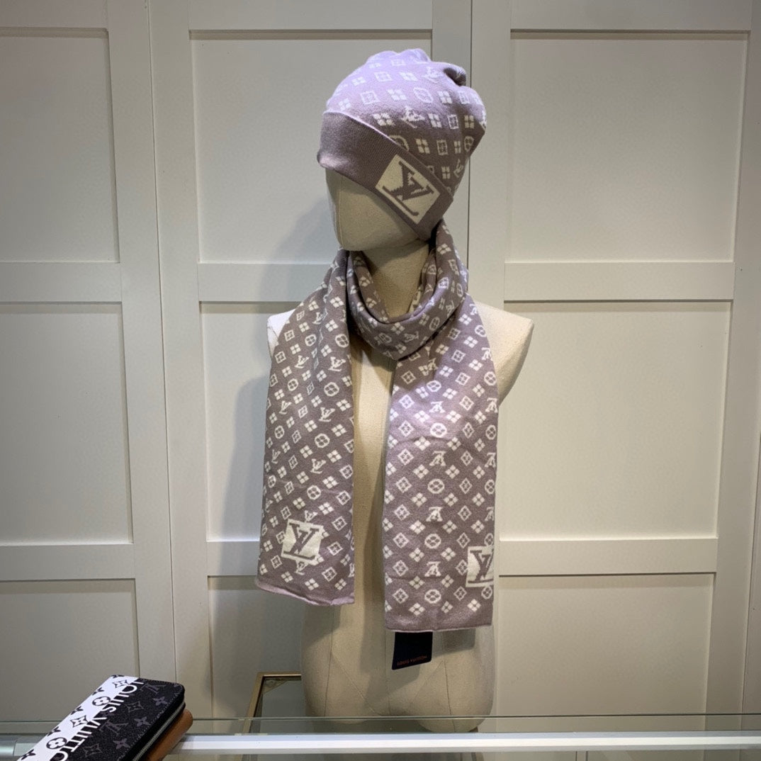 Versatile Monogram Letter Jacquard Scarf Hat Set