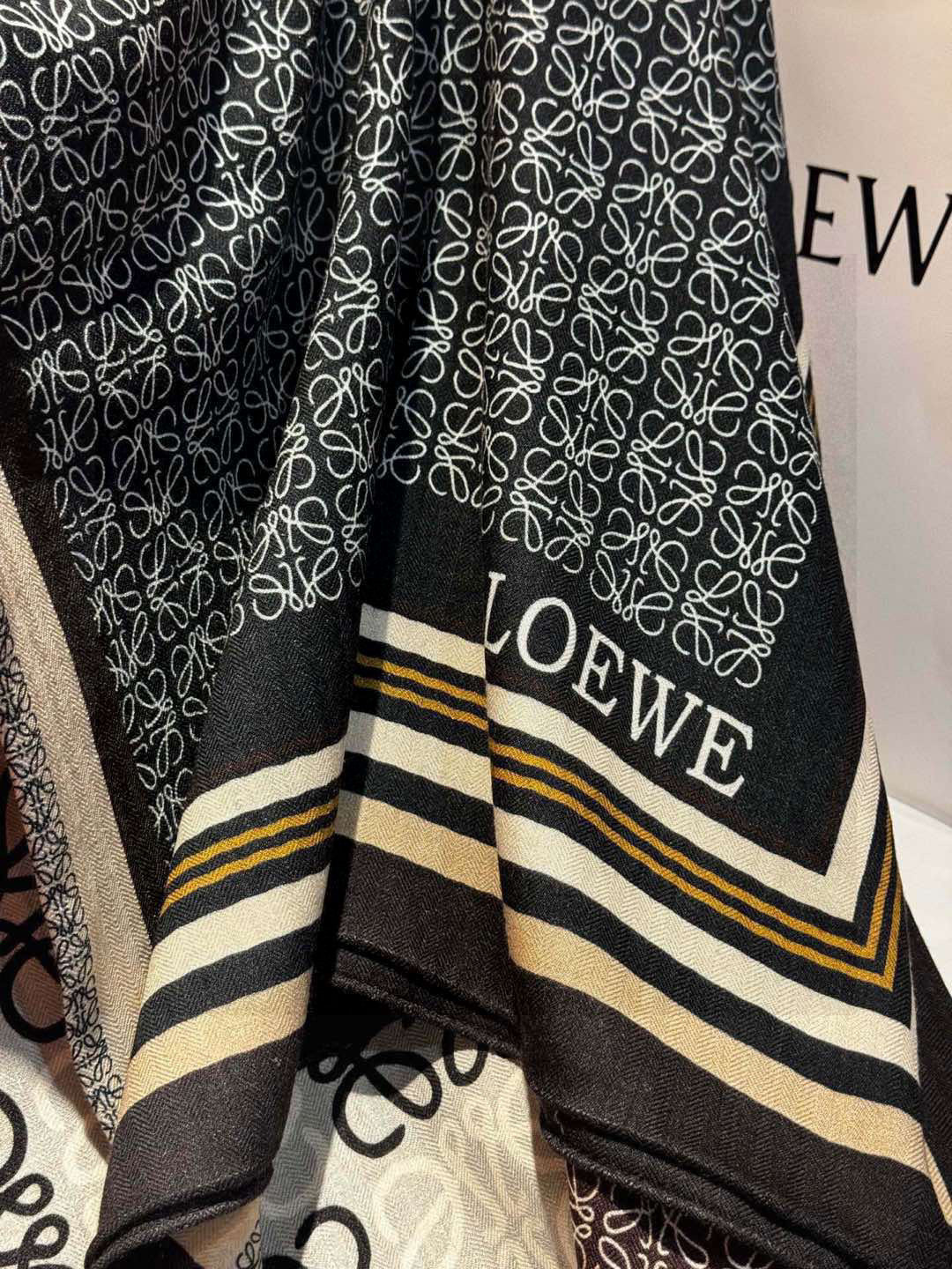Elegant Knit Scarf – New Collection-80