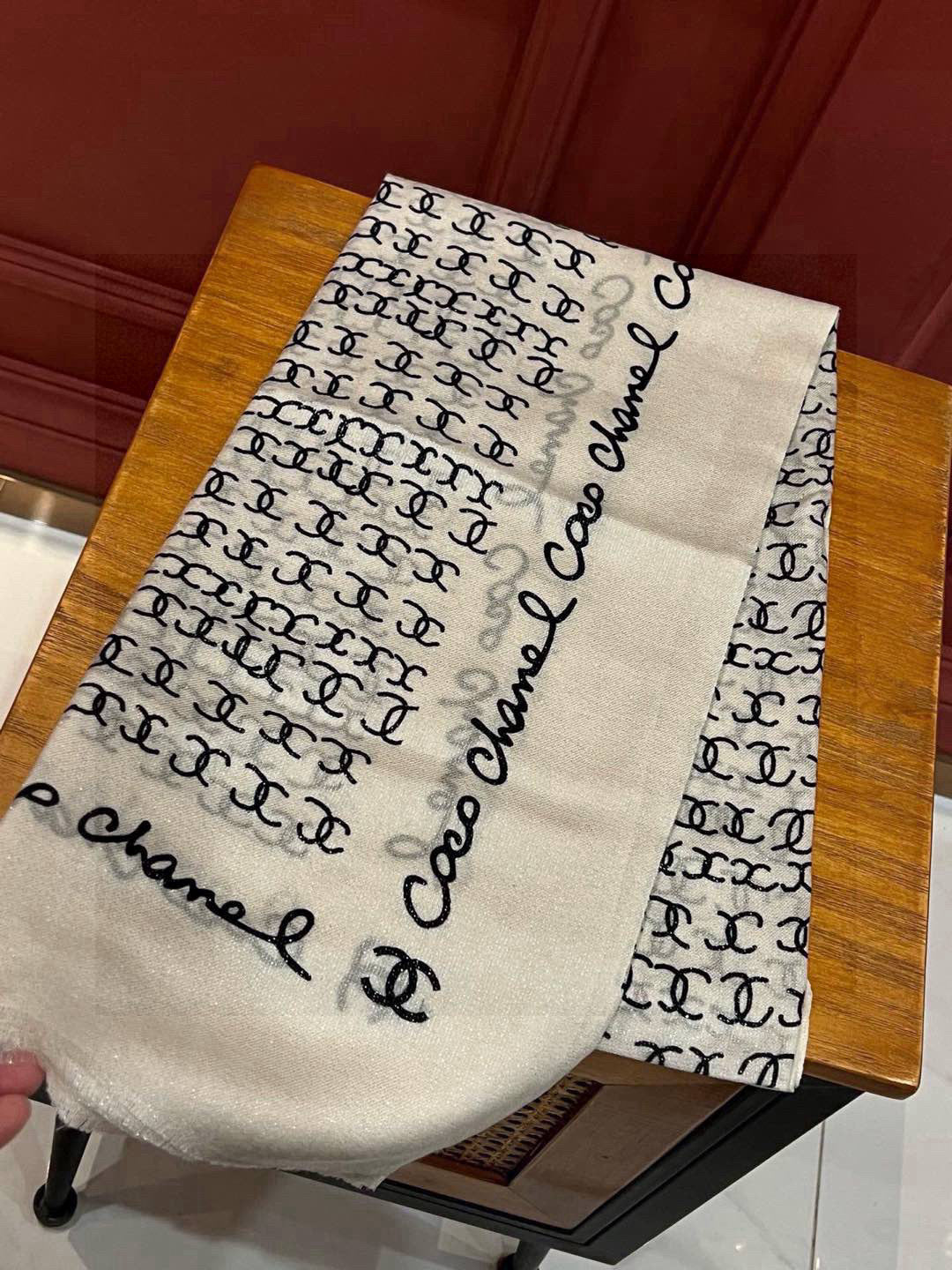 Elegant Knit Scarf – New Collection-93