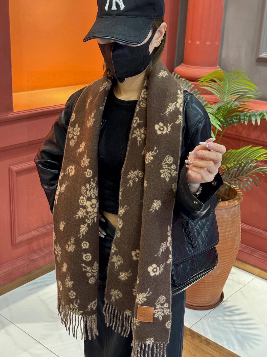 Elegant Knit Scarf – New Collection-100