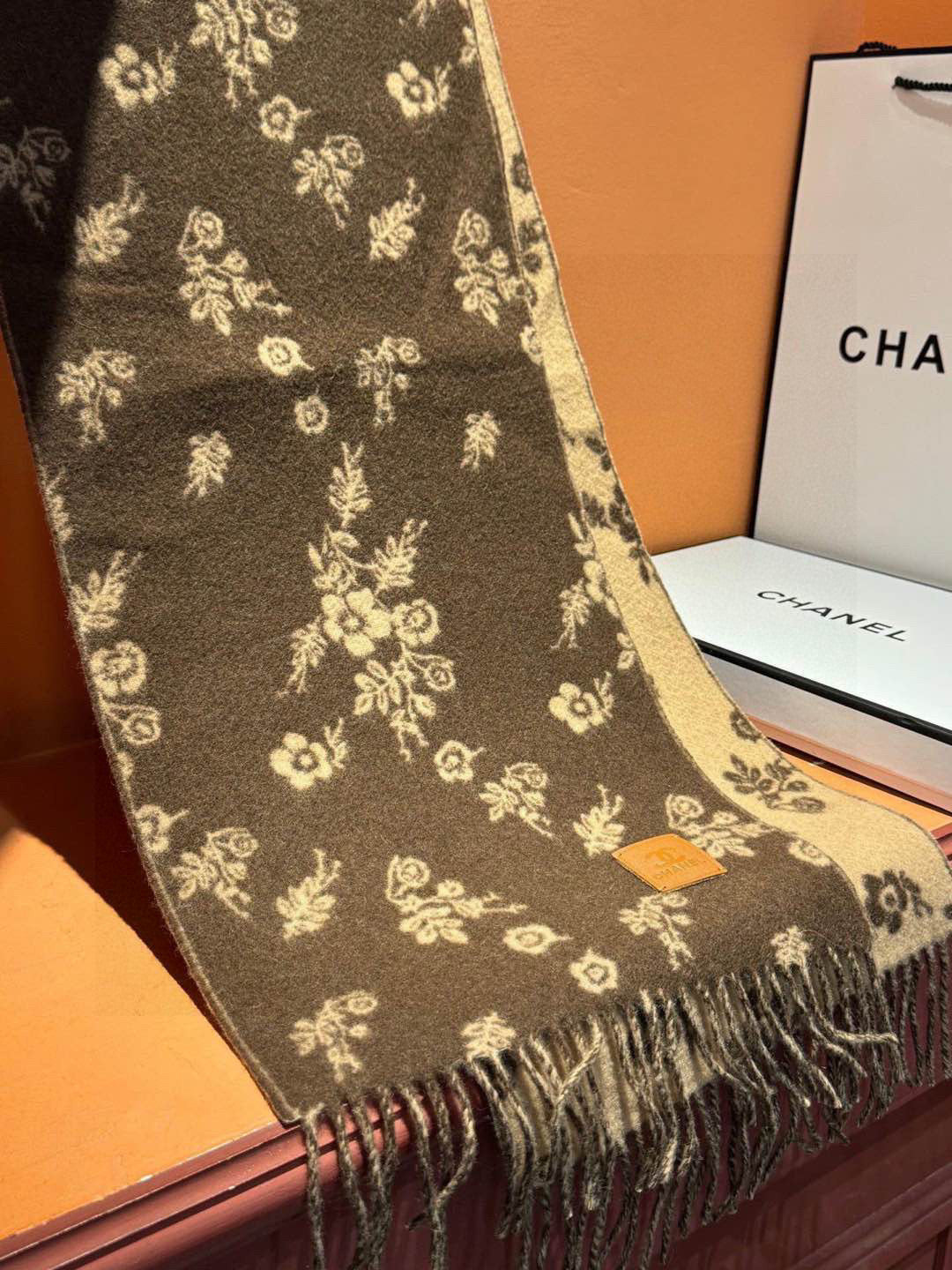 Elegant Knit Scarf – New Collection-100